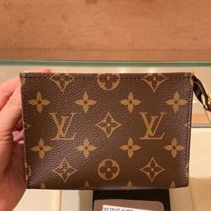 LV monogram toiletry pouch 15